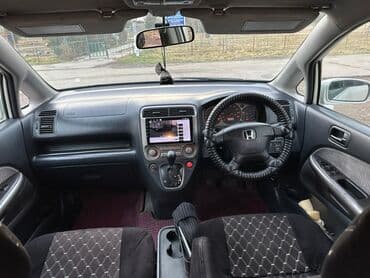 продаю домкрат: Honda Stream: 2002 г., 2 л, Автомат, Бензин, Минивэн — 6