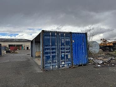 Оборудование для бизнеса: Срочно продается морской контейнер размером 10×6 - Подходит под — 3