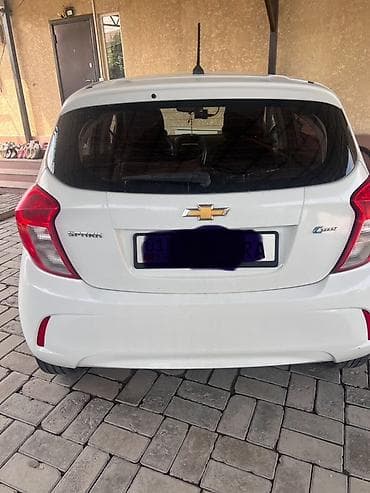 2017: Chevrolet Spark: 2017 г., Бензин, Хэтчбэк — 3