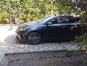 e2 byd: Kia K3: 2022 г., Седан — 6