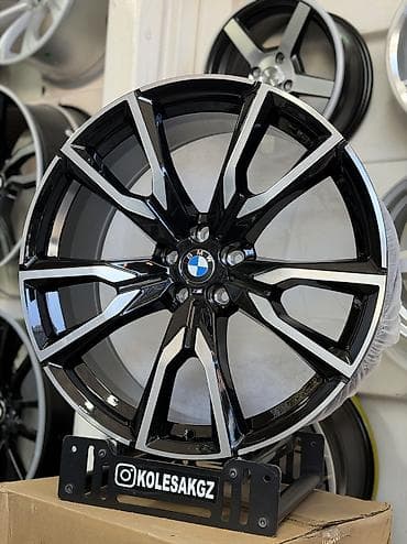 Литые Диски R 22 BMW, Комплект, отверстий - 5, Новый