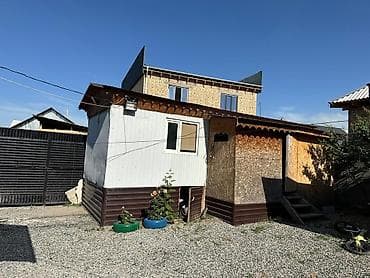 Бытовка/садовый домик с верандой Вагонетка передвижной на колесах - — 10