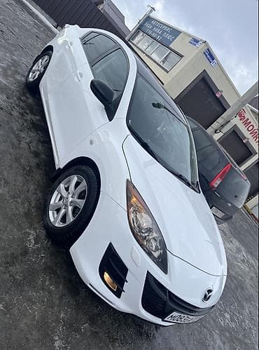 rav4 2010: Mazda 3: 2011 г., 1.6 л, Автомат, Бензин, Седан — 4
