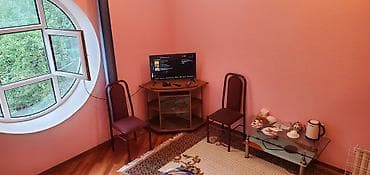 комната в аренду бишкек: Посуточный двухместный номер с Wi-Fi, TV и санузлом с горячей водой - — 10