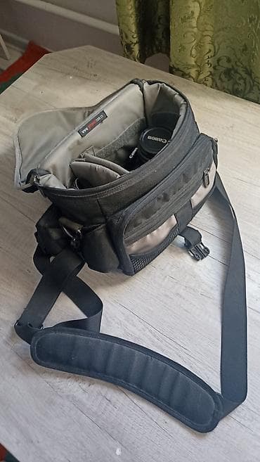 Фотосумка "godspeed" для камеры. много карманов, очень удобный, есть