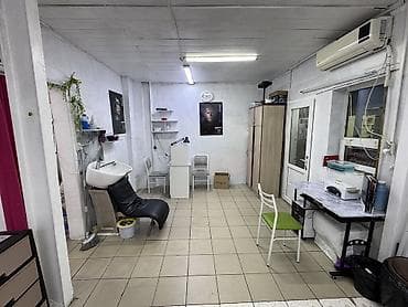продаю или меняю на: Продажа бутиков В торговом центре, 30 м² — 9