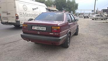 крыло на венто: Volkswagen Jetta: 1990 г., Механика, Седан — 4