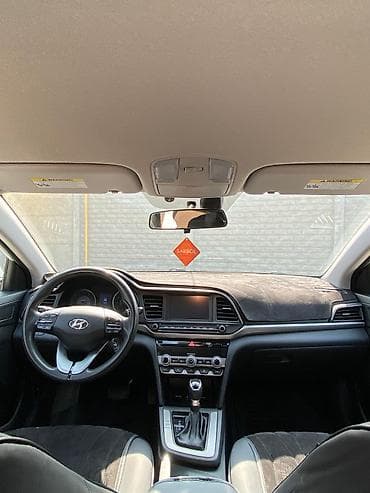 e class: Hyundai Elantra: 2020 г., 2 л, Автомат, Бензин, Седан — 7