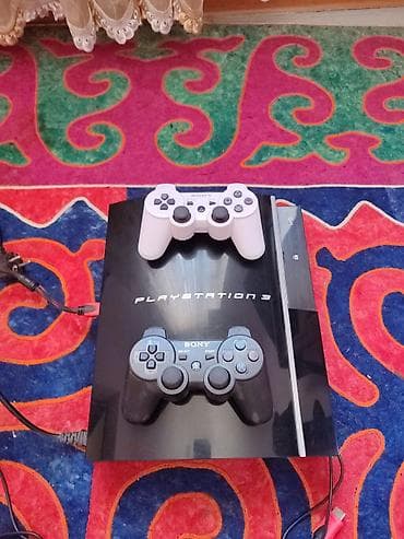 xbox wireless: Sony PlayStation 3 (Fat, глянцевый корпус, прошитый) с двумя — 1