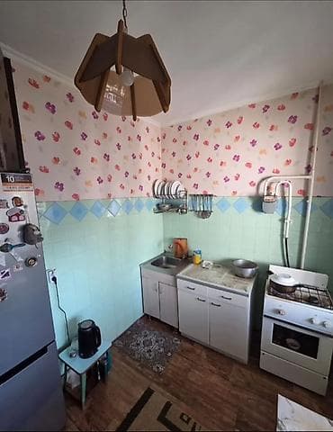 105: 1 комната, 40 м², Аламедин-1 мкр 105 серия, 8 этаж, Старый ремонт — 2