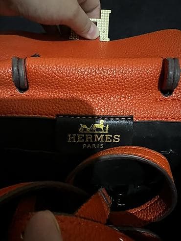 тигил: Классикалык сумка, Louis Vuitton, Материалы: Нукура булгаары, Кабып тигилген модель, Аялдарга — 2