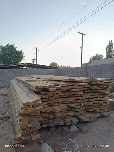 Үй жана бакча: Тактайлар, Кырдуу, Курулуш үчүн, Кызыл карагай, Кургак — 3