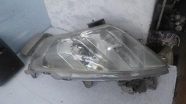 Передняя правая фара Mazda 2007 г., Б/у, Оригинал, Япония