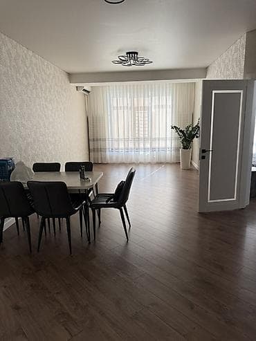 Эмерек: Прихожая и встроенные шкафы на заказ - Современный комплект мебели — 5