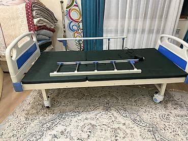 Функциональная медицинская/уходовая кровать с электроприводом — 1