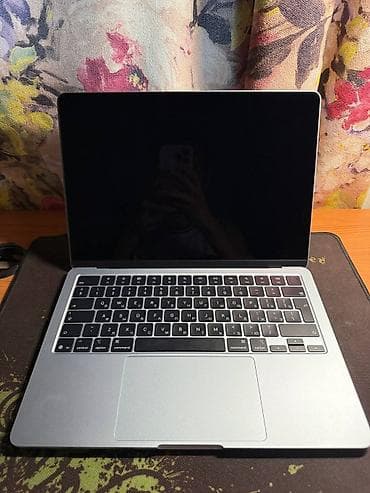 Для учебы, Б/у, Apple M4, ОЗУ, RAM: 16 ГБ