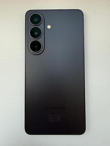 Samsung Galaxy S26, Б/у, 256 ГБ, цвет - Черный, 2 SIM, eSIM — 4