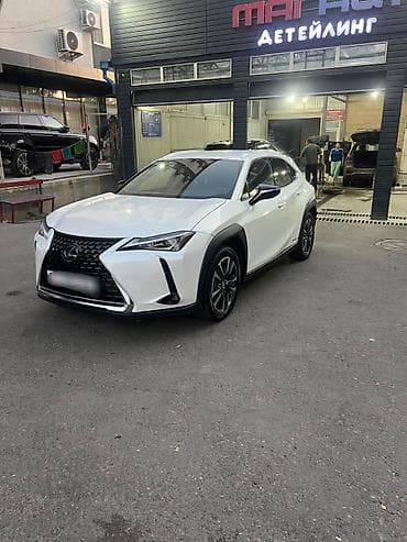 Транспорт: Lexus UX: 2021 г., 2 л, Автомат, Гибрид, Кроссовер — 1
