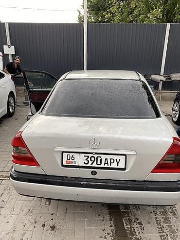 g wagon: Mercedes-Benz C-Class: 1997 г., 1.8 л, Механика, Бензин, Седан — 9