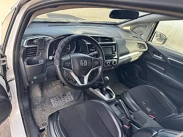 лобовое хонда фит: Honda Fit: 2019 г., Автомат, Хэтчбэк — 4