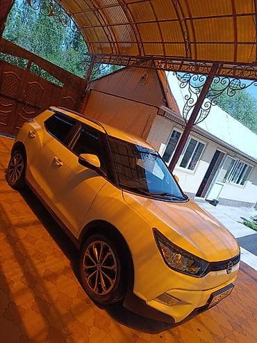 стопы: Ssangyong Tivoli: 2017 г., 1.6 л, Автомат, Бензин, Кроссовер — 4