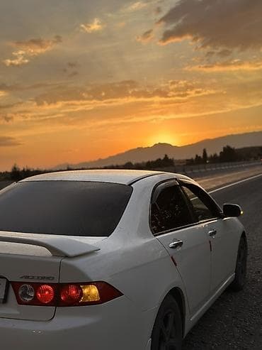 Транспорт: Honda Accord: 2002 г., Автомат, Бензин, Седан — 1