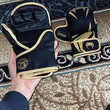 боксерки веном: Договорная номер 0501589865 Состав: - Тренировочный набор одежды — 6