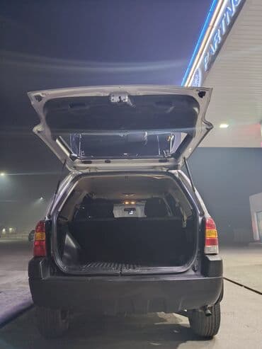 срочно продаю в связи с переездом: Ford Maverick: 2003 г., 2 л, Механика, Бензин, Кроссовер — 9