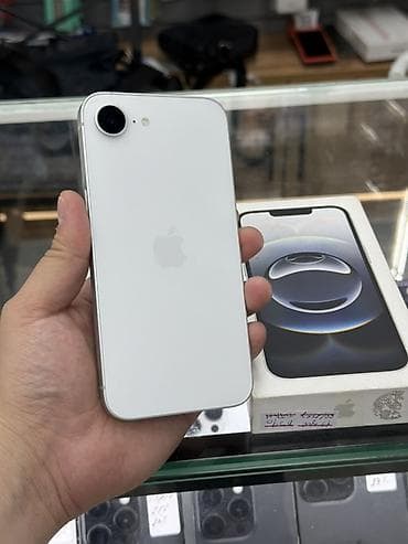 tecno phantom: Apple iPhone 16e, 128 ГБ, белый - Экран: OLED Super Retina — 1