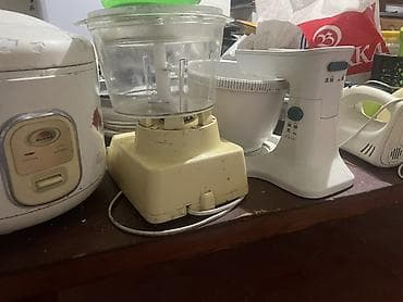 фартук на кухне: Кухонный набор: посуда и техника Состав: - Набор кастрюль и мисок — 3