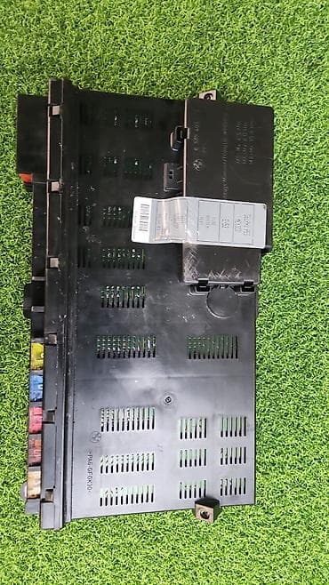 b 5: Блок предохранителей е53 8 380 —-407 Год 2005 В отличном состоянии — 2