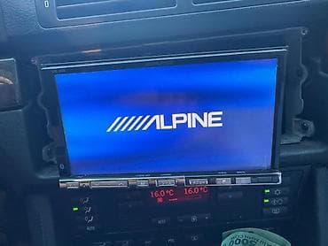 Alpine VIE-X08 — мультимедийная 2-DIN магнитола с