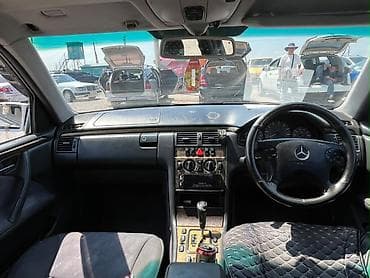 Mercedes-Benz E-Class: 2000 г., 2 л, Автомат, Седан — 6