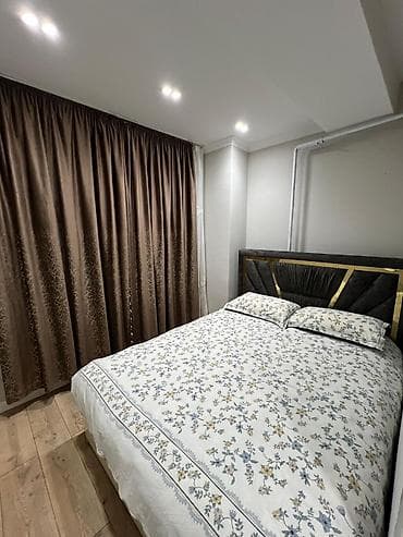 Сдаю 2 комнатный квартира в 7 мкр.есть все удобства для проживание на