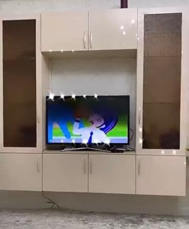 стеклянная подставка для телевизора: Гарнитур для зала, Тумба под ТВ, ДСП, цвет - Бежевый — 2