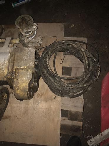 Тельфер. 
Всю информацию можно получить по телефонам на фото