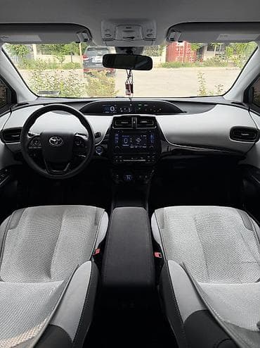 тойота приус с: Toyota Prius: 2019 г., 1.8 л, Вариатор, Гибрид, Лифтбек — 8