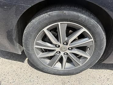 Транспорт: Продаю 3 шины 215/55r17 за 1500 — 1