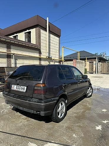 св 95: Volkswagen Golf: 1992 г., 1.8 л, Механика, Бензин, Хэтчбэк — 5