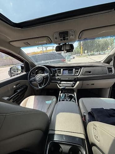 kia karnaval: Kia Carnival: 2018 г., 2.2 л, Автомат, Дизель, Минивэн — 10