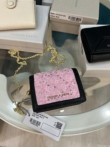 mark jakobs: Мини-сумочка Charles&Keith
Оригинал 🇺🇸 — 5