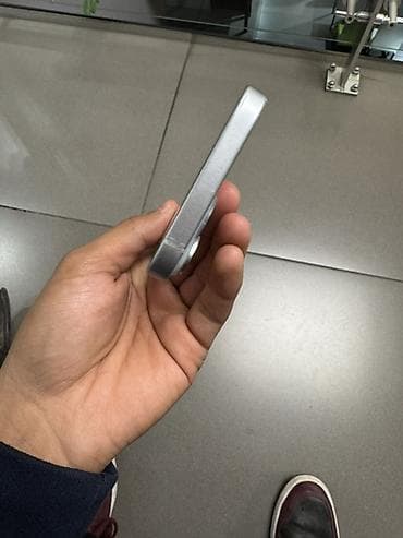 айфон за 15 тысяч: IPhone 15, Б/у, 128 ГБ, Белый, 81 % — 5