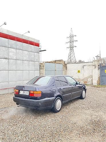 golf 3 1 8: Volkswagen Vento: 1993 г., 1.8 л, Механика, Бензин, Седан — 4