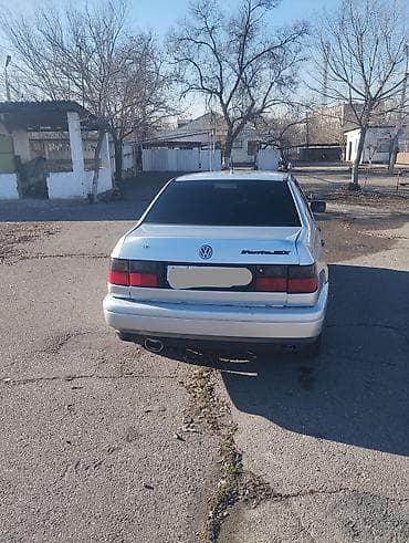 зеркало ауди 80: Volkswagen Vento: 1997 г., 1.8 л, Механика, Газ, Седан — 5