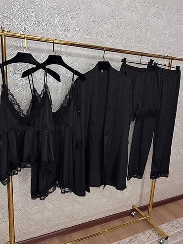 amber elixir: Женские пижамные комплекты с кружевом - Комплекты из легкой — 8