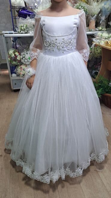 DecKsyu: Детское платье, цвет - Белый, Новый at lalafo.kg DecKsyu: Детское платье, цвет - Белый, Новый