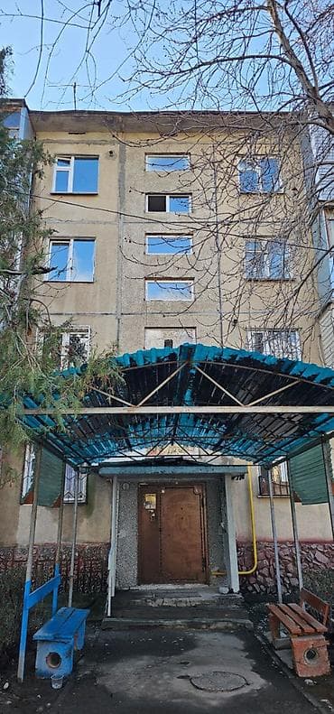 3 комнатная квартира 104 серии бишкек: 3 комнаты, 56 м², 104 серия, 1 этаж — 9