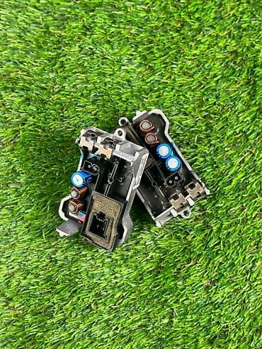 риа: Авто запчасти Мерседес бенц (Mercedes-benz) Реастат печки, реле — 1