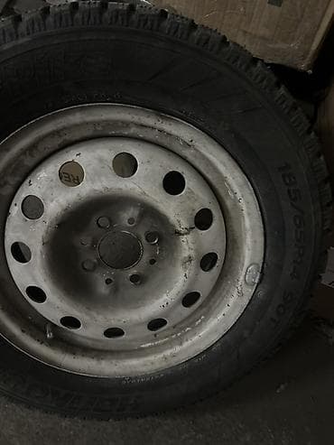 wl t: Колеса в сборе 185 / 65 / R 14, Зимняя шипованная, 1 шт, Легковые, Железные — 4