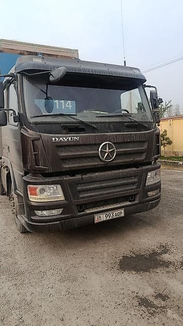 уто 404: Тягач, 2020 г., Трал — 3